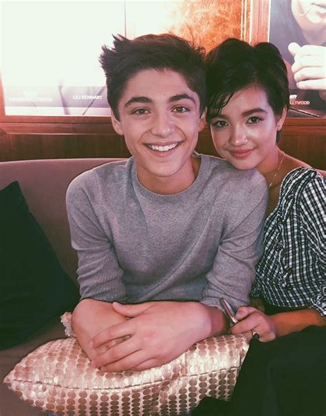 is andi mack dating jonah beck in real life
